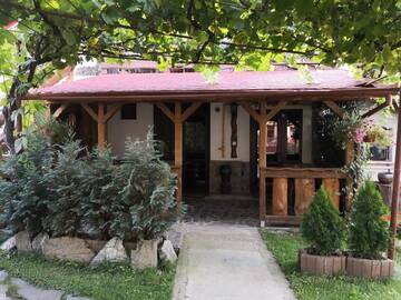 Фотографии Гостевой дом Casa Pasca г. Хацег (Румыния) №2 Фото Гостевой дом Casa Pasca г. Хацег 2
