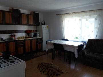 Фото номера Дом с 2 спальнями Дома для отпуска Casa Florin г. Хацег 21