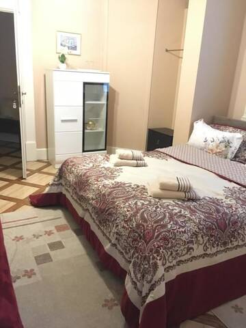 Фото номера Двухместный номер с 1 кроватью Гостевой дом Casa Iulia г. Хацег 3