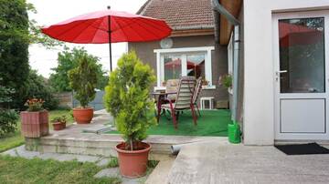 Фото номера Дом с 2 спальнями Дома для отпуска Home Tara г. Хацег 73