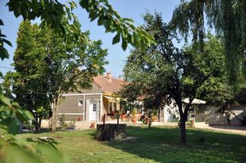 Фото номера Дом с 2 спальнями Дома для отпуска Home Tara г. Хацег 13