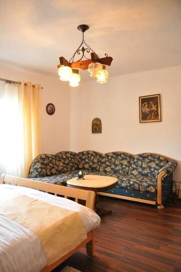 Фото номера Дом с 2 спальнями Дома для отпуска Home Tara г. Хацег 28