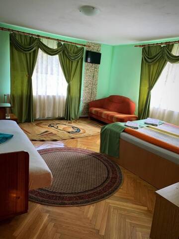 Фото номера Апартаменты с 2 спальнями Гостевой дом Casa Mary г. Хацег 6
