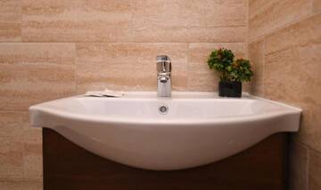Фото номера Классический четырехместный номер Гостевой дом Absolut Residence Hateg г. Хацег 4