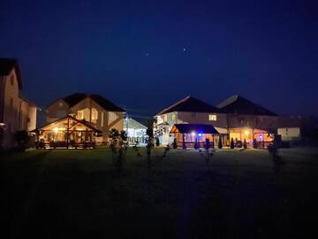 Фото Гостевой дом Absolut Residence Hateg г. Хацег 2